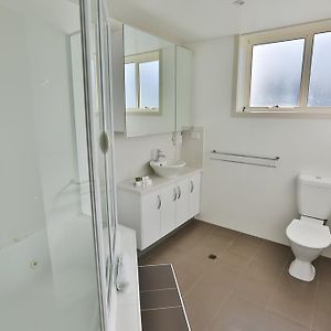 Luxury One-Bedroom Apartment